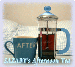 �T�U�r�[�Y �A�t�^�k�[���e�B�̃J�b�v�ƃT�[�o�[